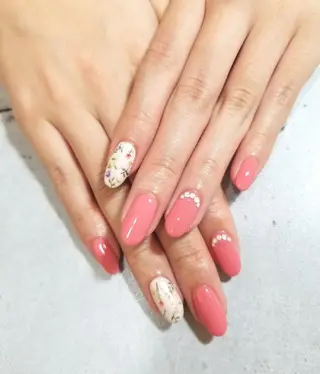 ネイル nijiiro🌈 サトウのネイルデザイン