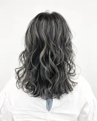 セミロング カットモデル急募🌈 技術責任者久保のヘアスタイル