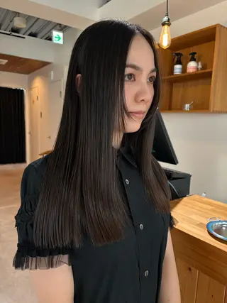 ロング iroha/ n.w.h🎀のヘアスタイル