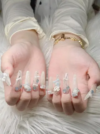 ネイル Lee Nailsのネイルデザイン