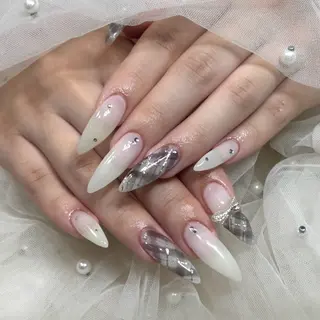 ネイル Nami ‧₊💎.*˚のネイルデザイン