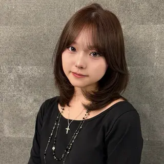 ミディアム カラー 透明感カラー🤍/ 韓国ヘア🎀めいのヘアスタイル