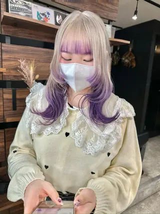 セミロング TAIRA横浜ウルフ 🐺デザインカラーのヘアスタイル