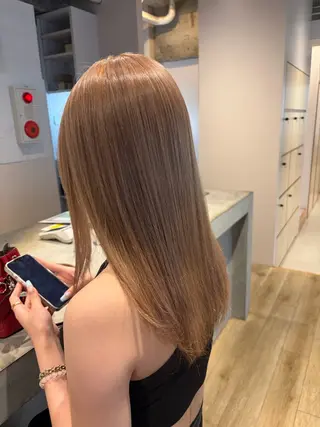 ミディアム カラー aina ⠀ ⠀ ⠀のヘアスタイル
