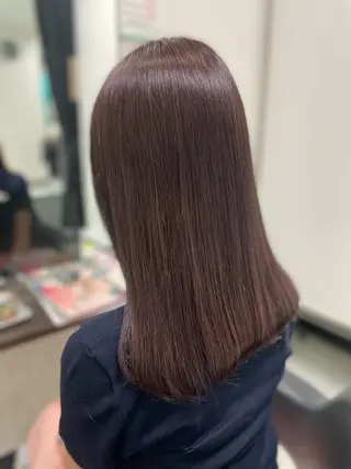 カラー 吉田 麻倫のヘアスタイル