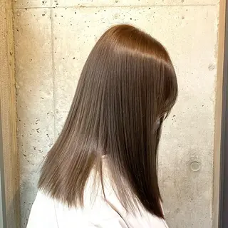 ミディアム ブリーチなしダブル カラー/レイヤー太我のヘアスタイル