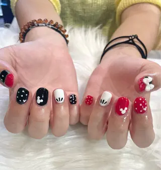 ネイル Anurea HARUKA🌸のネイルデザイン