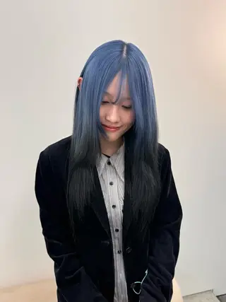 セミロング manami/ヘア セット/ハイトーンのヘアスタイル