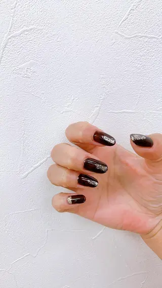 ミディアム カラー ネイル Bloom Nailのネイルデザイン