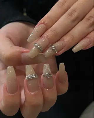 ネイル Mimi Nail_Royalのネイルデザイン