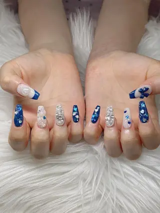 ネイル Lee Nailsのネイルデザイン