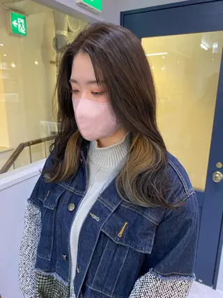 セミロング カラー きよはらちさき🍑 柔らかカラー🌱🫧のヘアスタイル