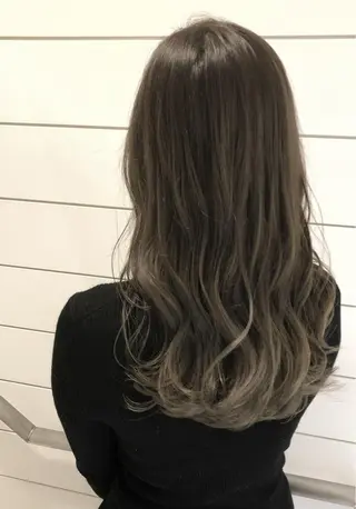 ロング カラー 🍊新宿南口🍊 ERINAのヘアスタイル