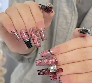 ネイル Molly _nailのネイルデザイン