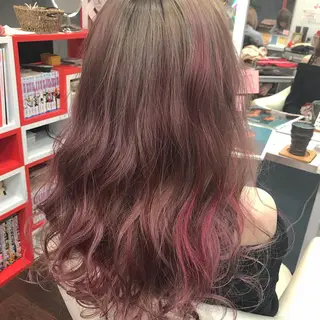 ロング カラー 岩谷/ブリーチ 🪽透明感カラーのヘアスタイル
