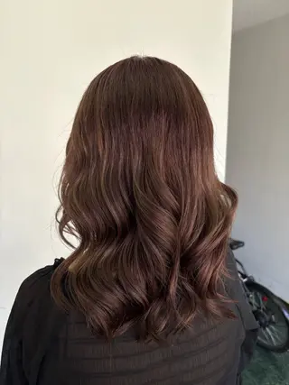 セミロング カラー saya （サヤ）のヘアスタイル