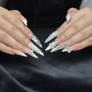 ネイル Mika Nails 心斎橋のネイルデザイン