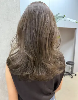 ロング カラー 谷町/Le'a /竹原しおなのヘアスタイル