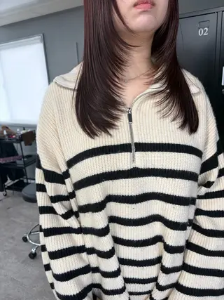 ロング S. Hitomiのヘアスタイル