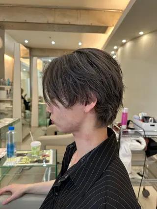 メンズ メンズ特化/メンズ パーマ/ハイトーンのヘアスタイル
