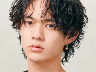 ショート パーマ メンズ 山梨メンズパーマ 波巻きパーマ石原大地のヘアスタイル