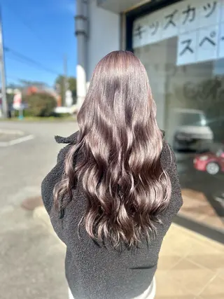 ロング カラー ヘアアレンジ 🤍 minaのヘアスタイル