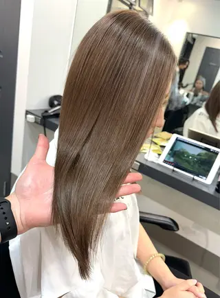 セミロング バレイヤージュ ボブ🌈ナツヤのヘアスタイル