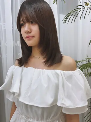 セミロング オカモト ハルカのヘアスタイル