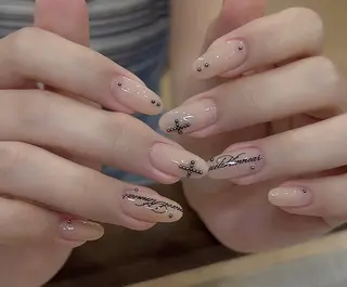 ネイル Molly _nailのネイルデザイン
