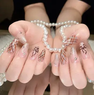ネイル Lyna 池袋のネイルデザイン