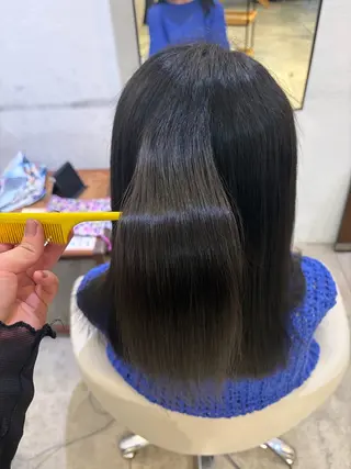 カラー 宮原 しおりのヘアスタイル