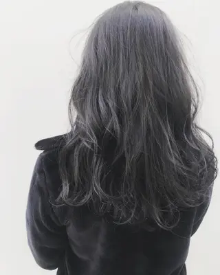 セミロング カラー 髪質改善🌟 TAKERUのヘアスタイル