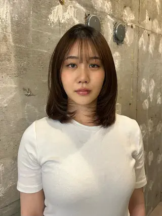 セミロング マユ/ SYS by fitのヘアスタイル