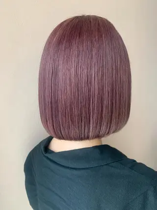 ショート カラー hubhair レイヤー/透明感のヘアスタイル