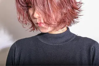 ショート カラー &.TIGRE 永野成知のヘアスタイル