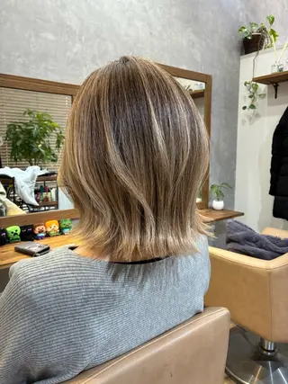 ミディアム 金田 拓也のヘアスタイル