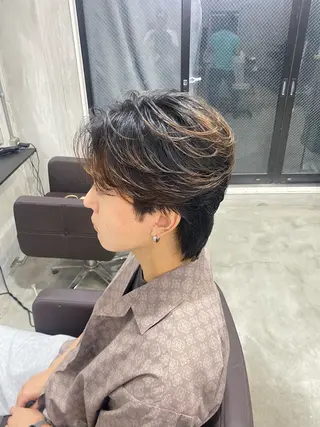 ミディアム 毛流れセンターパート スギウラ　ヒサヤのヘアスタイル