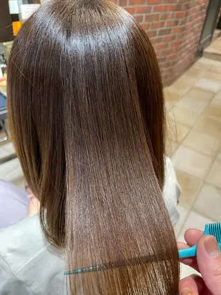 《インナーカラー》 YAMADAのヘアスタイル