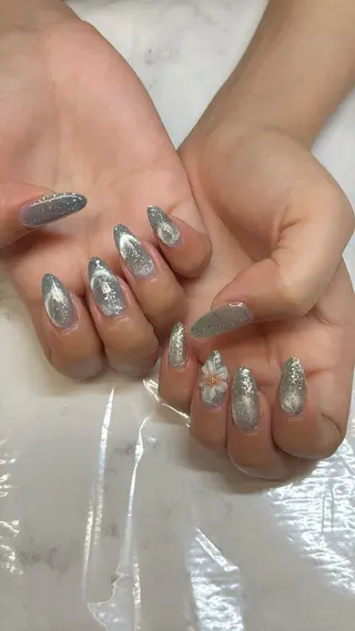 ネイル ✨アン ミユ✨のネイルデザイン