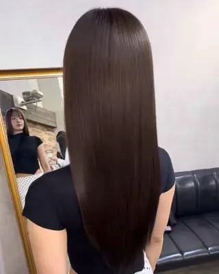 ロング ALLY 原宿のヘアスタイル