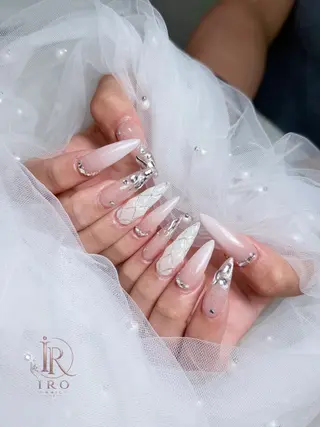 ネイル IRO Nail Studioのネイルデザイン