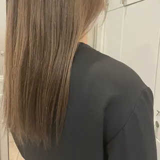 ロング 中根 麻友香のヘアスタイル