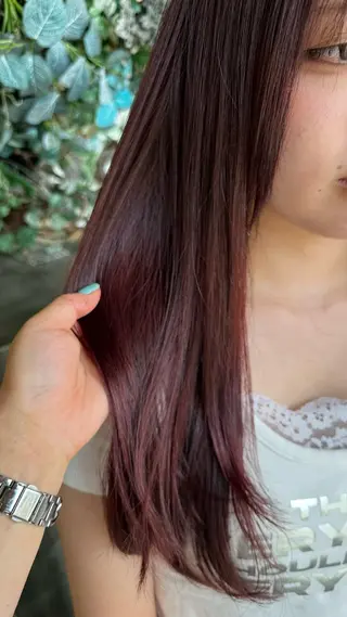 ロング カラー 垣内 奈緒のヘアスタイル