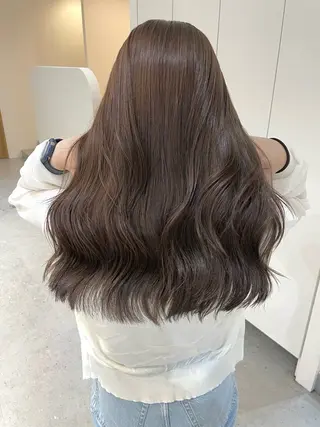 セミロング 透明感/エクステ Veluaのヘアスタイル