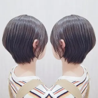 ショート カラー 店長✨レイヤー✖️ 髪質改善✖️韓国ヘアのヘアスタイル