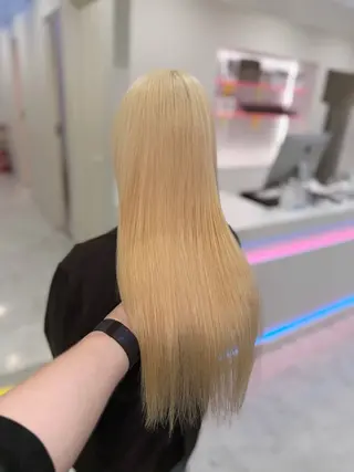 カラー 🫧モテる💗ダメー ジレスハイトーン🫧のヘアスタイル