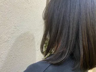 セミロング 才門 真菜のヘアスタイル
