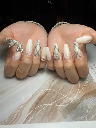 ネイル akina nailsのネイルデザイン