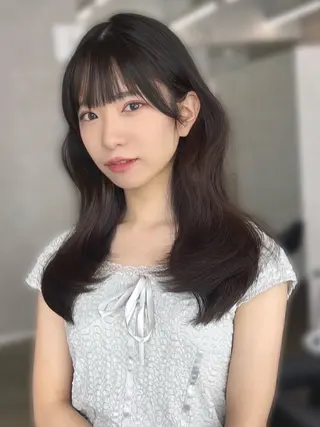 セミロング 暗色カラー/レイヤー 🩶KAITOのヘアスタイル