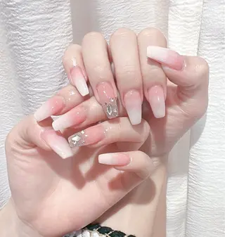 ネイル Luvia Ginzaのネイルデザイン